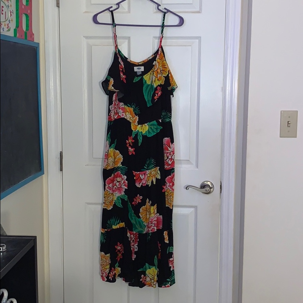 flowy dress